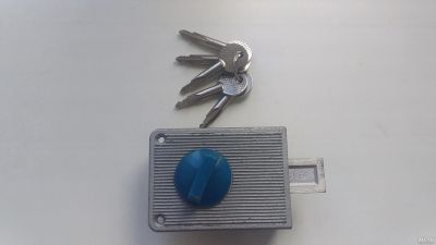 Лот: 13787317. Фото: 1. Замок накладной+комплект ключей... Другое (хозтовары)