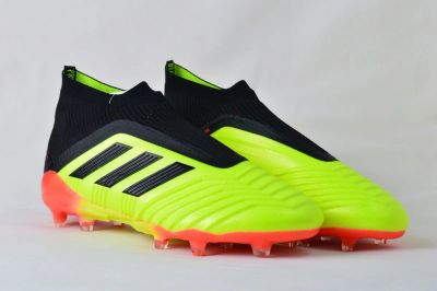 Лот: 16928232. Фото: 1. Бутсы мужские Adidas Predator... Кеды, кроссовки, слипоны