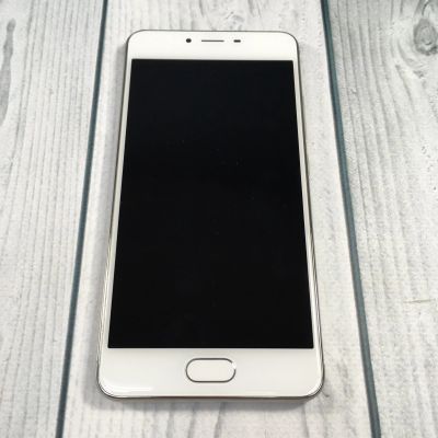 Лот: 13792637. Фото: 1. MEIZU M3s 32Gb Silver (Б/У хорошее... Смартфоны