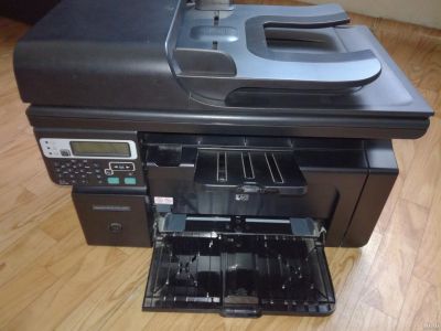 Лот: 13709930. Фото: 1. МФУ HP LaserJet M1217 nfw MFP. МФУ и копировальные аппараты