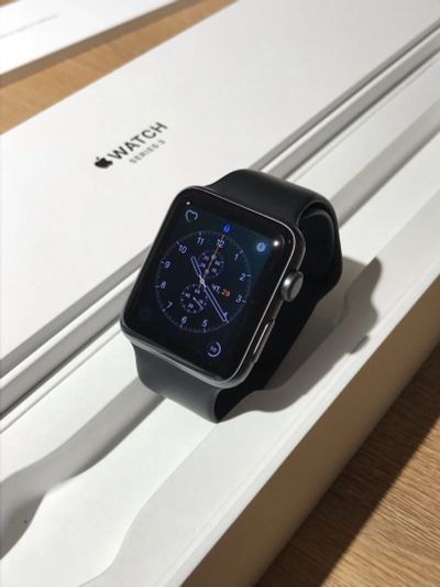 Лот: 12719656. Фото: 1. Apple Watch S3 42mm. Смарт-часы, фитнес-браслеты, аксессуары