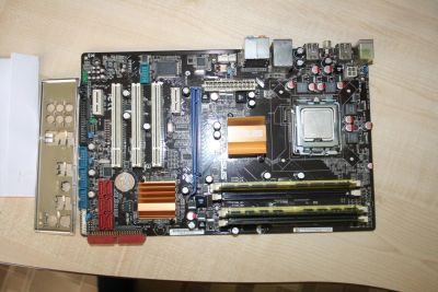 Лот: 5354427. Фото: 1. Материнская плата ASUS P5Q SE2... Материнские платы