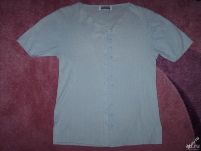 Лот: 7127800. Фото: 1. Нежно-голубенькая блузка на пуговках... Блузы, рубашки