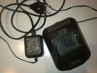 Лот: 2960497. Фото: 1. Зарядное Kenwood KSC-15 #1. Рации, радиостанции