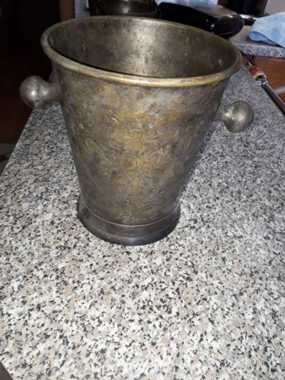 Лот: 14280028. Фото: 1. Антикварное ведёрко под лёд и... Предметы интерьера и быта