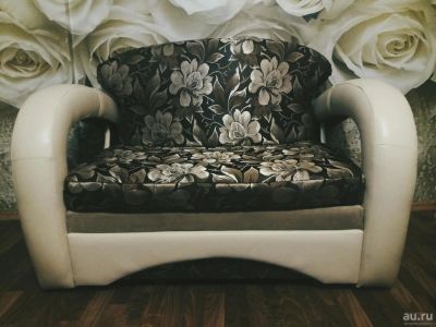 Лот: 9094601. Фото: 1. Мини-диван. Диваны
