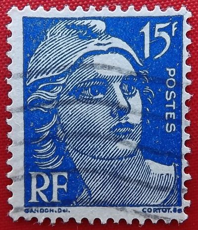 Лот: 18918916. Фото: 1. (№3913) марка "Марианна" (15 франков... Марки