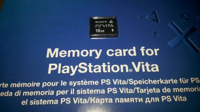 Лот: 6260275. Фото: 1. Карта памяти для PS Vita Sony... Аксессуары для игровых приставок, консолей, геймпады
