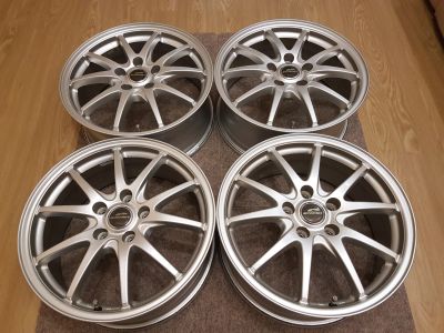 Лот: 13032906. Фото: 1. В идеале A-Tech Schneider R17... Диски