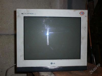 Лот: 2579688. Фото: 1. монитор LG. ЭЛТ-мониторы