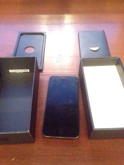Лот: 8514569. Фото: 1. Iphone 5 32 GB. Смартфоны