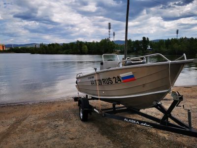 Лот: 20743388. Фото: 1. Quintrex top ender 480. Лодки и катера