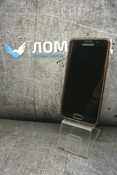 Лот: 15397058. Фото: 1. смартфон Samsung Galaxy A3 2017... Смартфоны