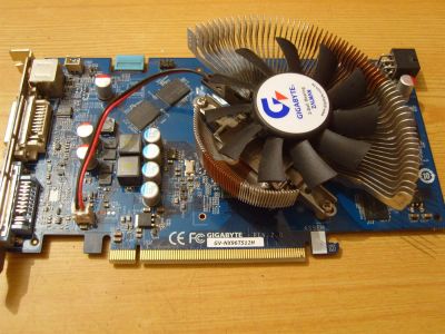 Лот: 3230246. Фото: 1. Видеокарта GigaByte GeForce 9600GT... Видеокарты