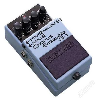 Лот: 3656585. Фото: 1. Chorus BOSS CE-5.цена снижена... Гитарные эффекты и комбоусилители