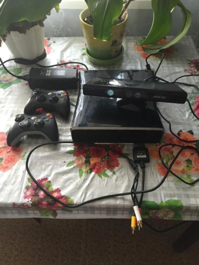 Лот: 8258229. Фото: 1. X-box. Игровые приставки, консоли