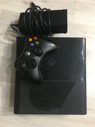 Лот: 15518642. Фото: 1. Xbox 360. FreeBoot. 500 gb. Игровые приставки, консоли