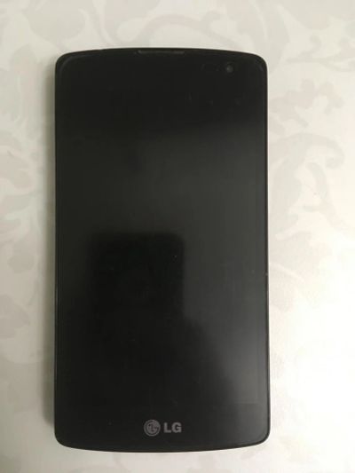 Лот: 10459249. Фото: 1. Смартфон LG L-Fino. Смартфоны