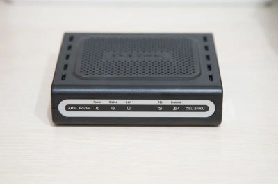 Лот: 4056900. Фото: 1. Внешний ADSL-модем (роутер) D-Link... Проводные модемы