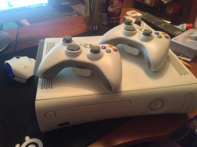Лот: 4157548. Фото: 1. Xbox 360 Freeboot, 120GB, Jasper. Игровые приставки, консоли