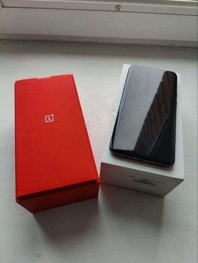 Лот: 19539773. Фото: 1. Oneplus 7 pro. Смартфоны