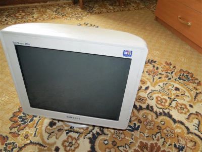Лот: 2682074. Фото: 1. Два рабочих монитора CRT. ЭЛТ-мониторы