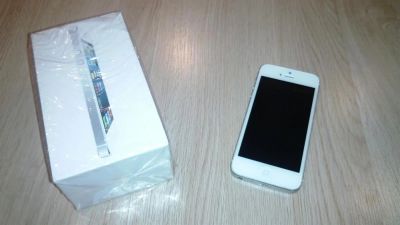 Лот: 3901638. Фото: 1. Apple iPhone 5 32Gb White. Смартфоны