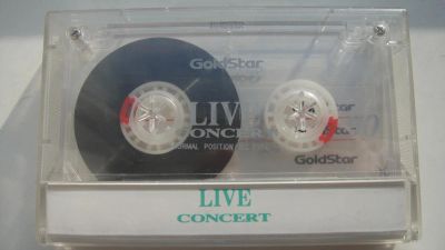 Лот: 9055711. Фото: 1. Аудио кассета GoldStar Live concert. Аудиозаписи
