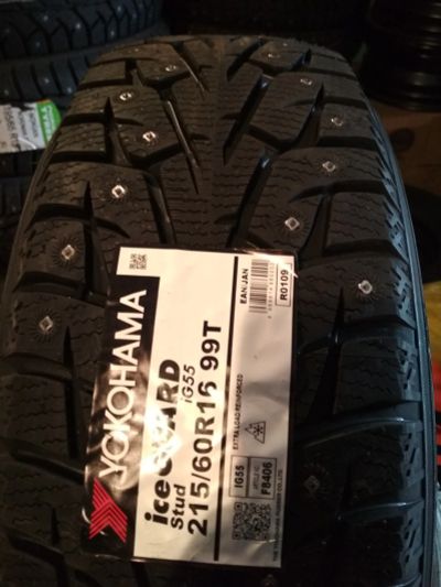 Лот: 12118294. Фото: 1. 215/60R16 99T Yokohama Ice Guard... Шины
