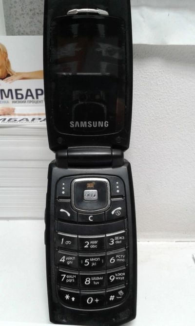 Лот: 10214083. Фото: 1. сотовый samsung SGH-X210 (1165-2... Кнопочные мобильные телефоны