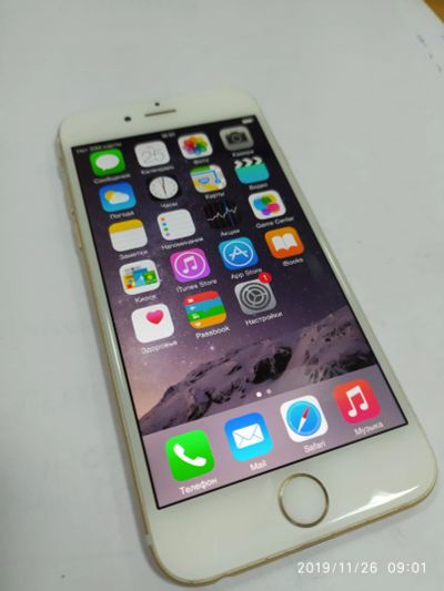 Лот: 15080962. Фото: 1. Iphone 6 16gb gold в идеале... Смартфоны