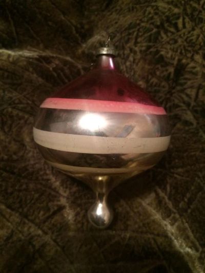 Лот: 4866061. Фото: 1. Советская елочная стеклянная игрушка... Гирлянды, шарики, новогодние аксессуары