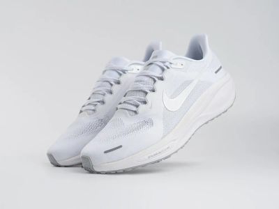 Лот: 24973691. Фото: 1. Кроссовки Nike Air Zoom Pegasus... Кеды, кроссовки, слипоны