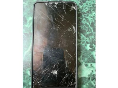 Лот: 25528404. Фото: 1. HONOR 10X Lite 4/128 ГБ не включается. Смартфоны
