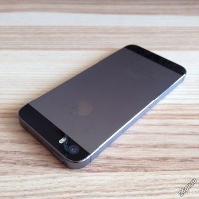 Лот: 6834562. Фото: 1. iPhone 5S 16GB Space Gray LTE... Смартфоны