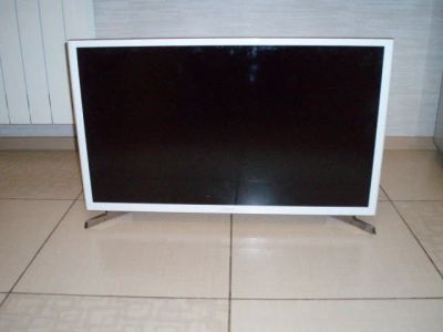 Лот: 12232275. Фото: 1. Муляж телевизора 32" Samsung UE32J4710AK... Другое (предметы интерьера)