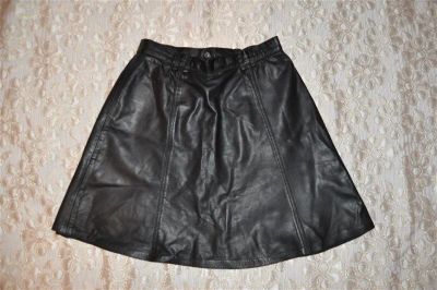 Лот: 1441712. Фото: 1. продам юбку кожаную размер 42-44. Юбки