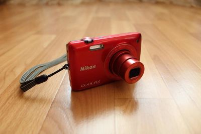 Лот: 10942468. Фото: 1. Продам фотоаппарат Nikon Coolpix... Цифровые компактные