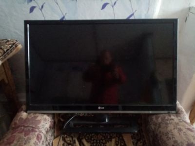 Лот: 18380188. Фото: 1. телевизор lg 32ls560t. Телевизоры