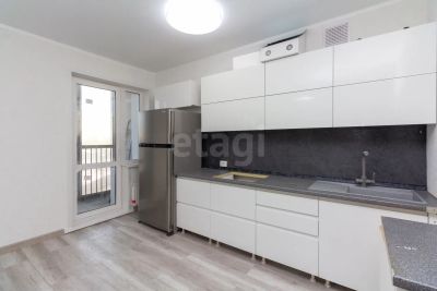 Лот: 25344075. Фото: 1. 2-комн. квартира , Красноярск... Квартиры, студии