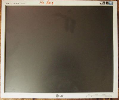 Лот: 5852291. Фото: 1. Неисправный монитор LG L1750sq... ЖК-мониторы