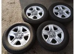 Лот: 23306915. Фото: 1. Колеса R17 на автомобиль Toyota... Шины на дисках