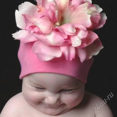 Лот: 2221644. Фото: 1. шикарная розовая шапочка на 1-3... Головные уборы