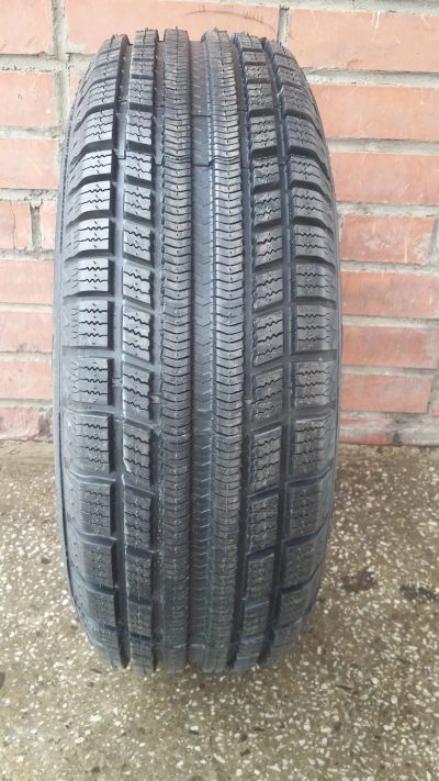 Лот: 16760618. Фото: 1. Michelin 205/60R15 91T Alpin TL. Шины