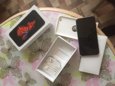 Лот: 14945493. Фото: 1. IPhone 6S 16гб отличное состояние... Смартфоны