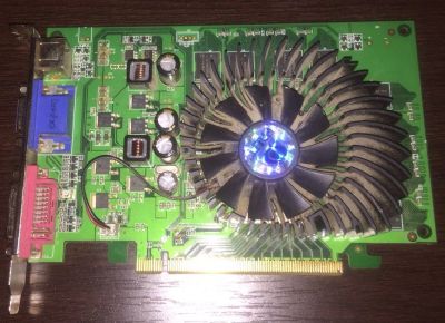 Лот: 7434392. Фото: 1. GeForce 7600GS 512Mb DDR2. Видеокарты