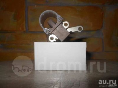 Лот: 6930250. Фото: 1. Щетки генератора toyota 27370-23120... Электрооборудование
