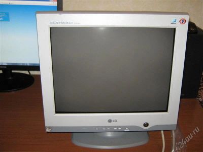 Лот: 2292237. Фото: 1. Монитор полностью рабочий LG FLATRON... ЭЛТ-мониторы