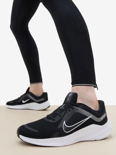 Лот: 24288806. Фото: 1. Кроссовки мужские Nike Quest 5... Кеды, кроссовки, слипоны