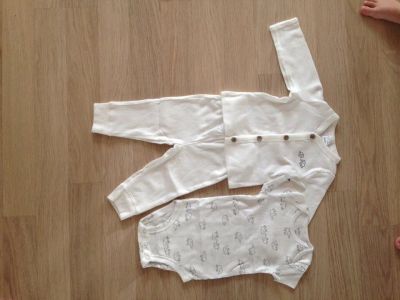 Лот: 11059492. Фото: 1. Carters комплект на 6 мес новый. Костюмы, пиджаки, комбинезоны
